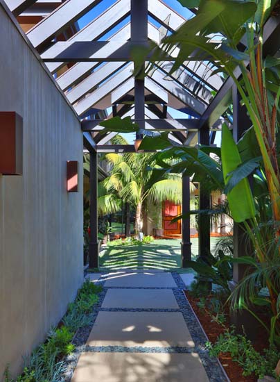 6648 Zumirez Drive