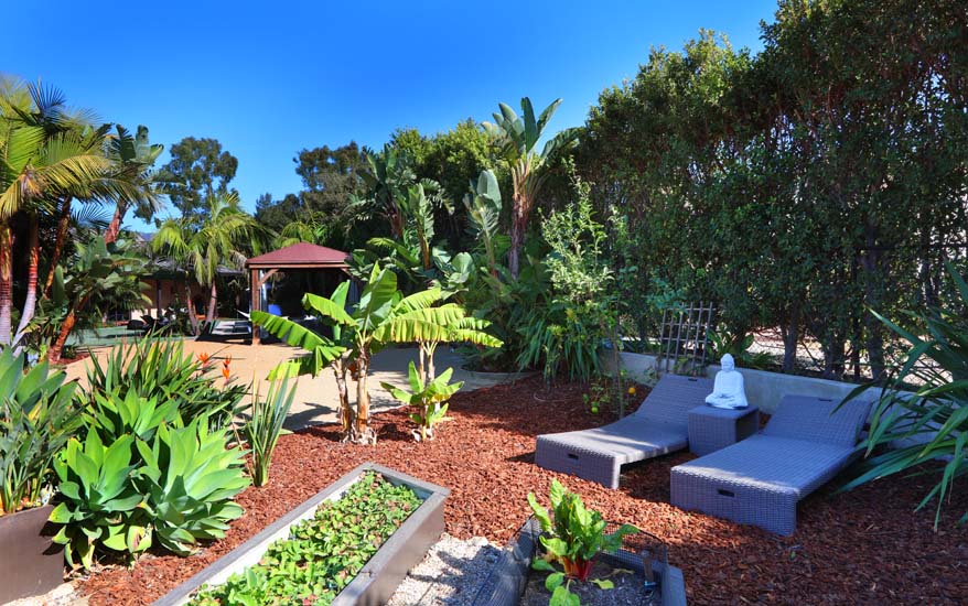 6648 Zumirez Drive