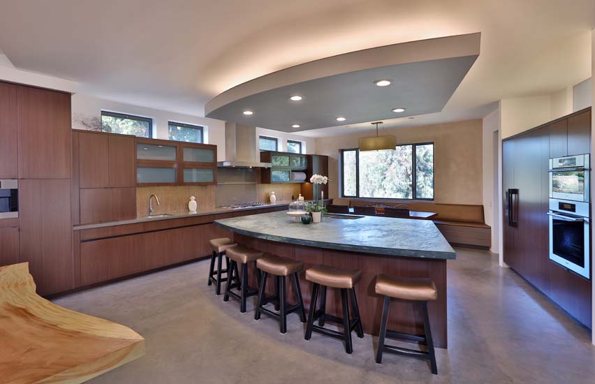 6648 Zumirez Drive