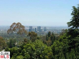 1111 Bel Air Pl