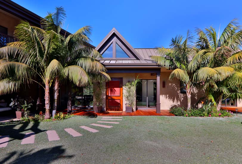 6648 Zumirez Drive