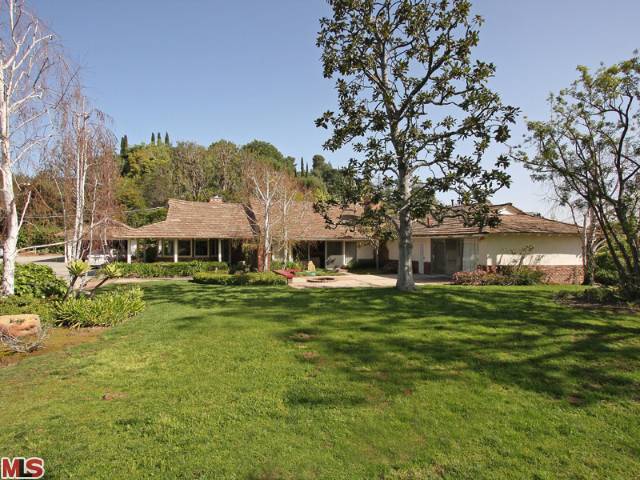 2770  Roscomare Rd