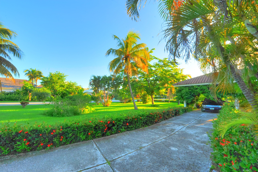 VILLA CARBOONA-LYFORD CAY