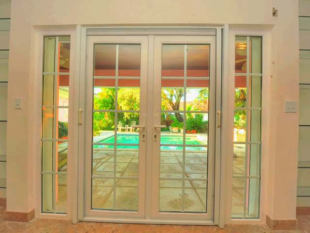 VILLA CARBOONA-LYFORD CAY
