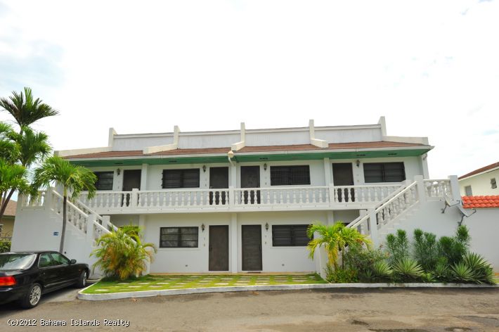 TWYNAM APT. COMPLEX