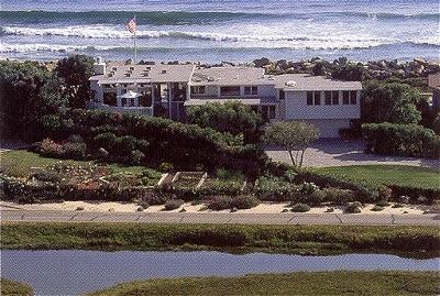 625 Sand Point Rd