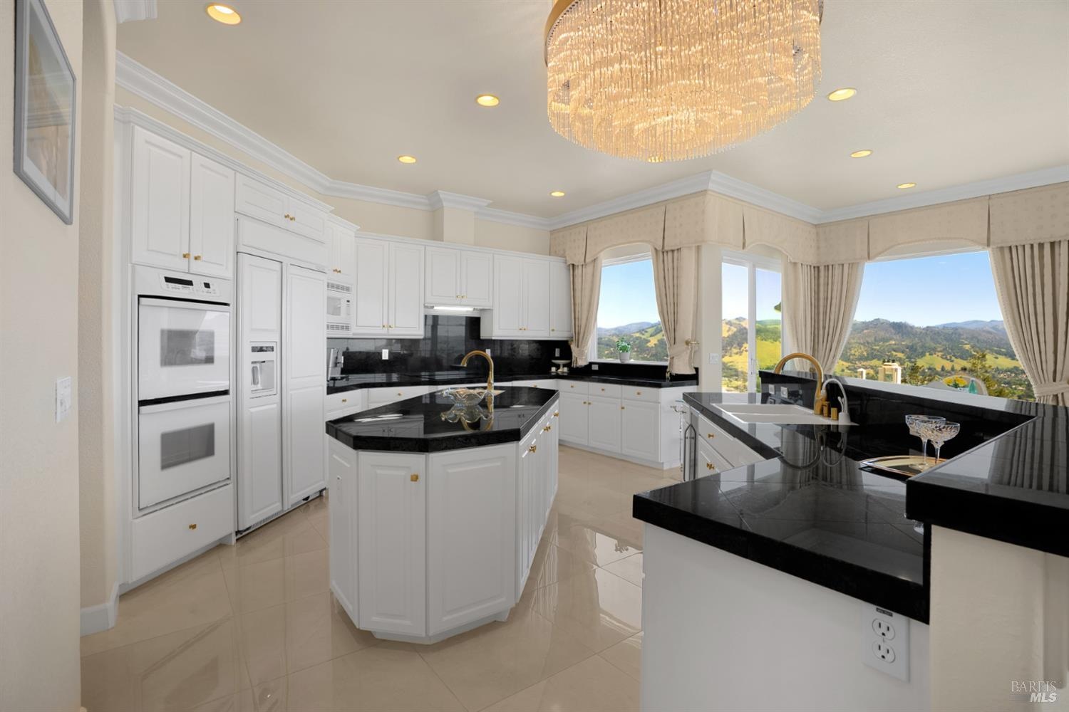 3682 Rocky Knoll Way