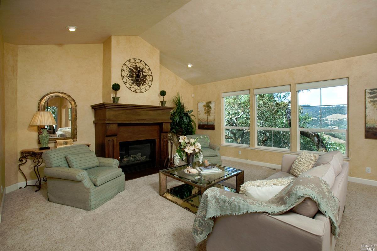 3963 Shelter Glen Way