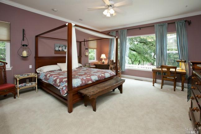 2836 Canyonside Dr.