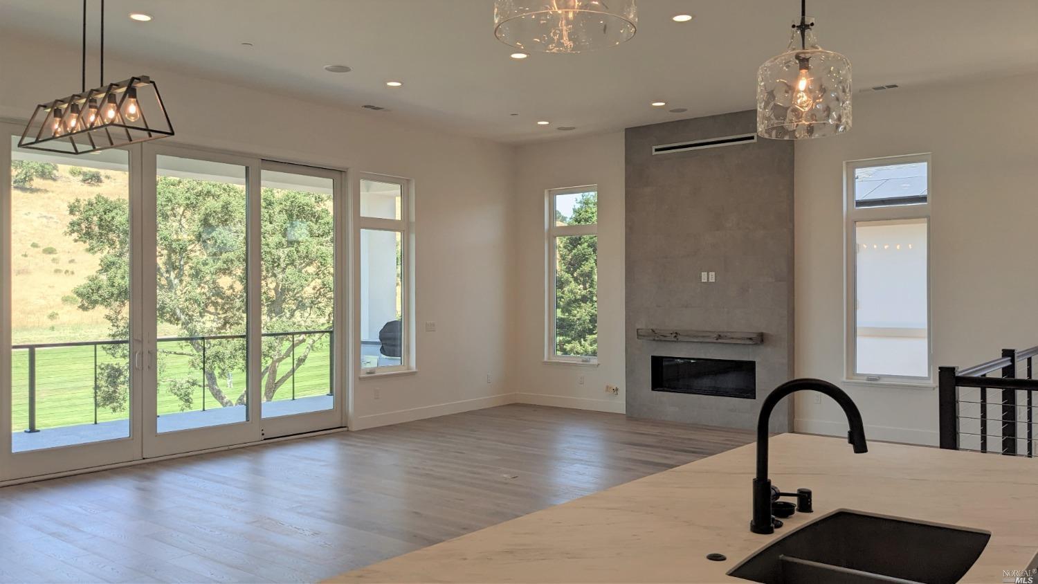 3739 Lakebriar Place