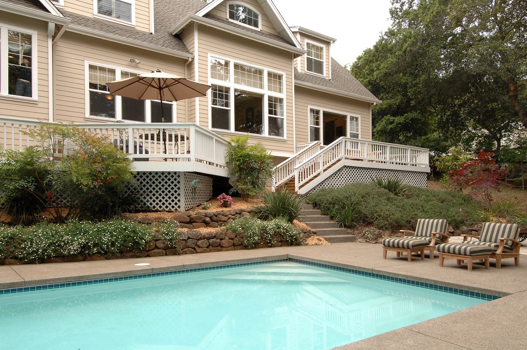 2836 Canyonside Dr.