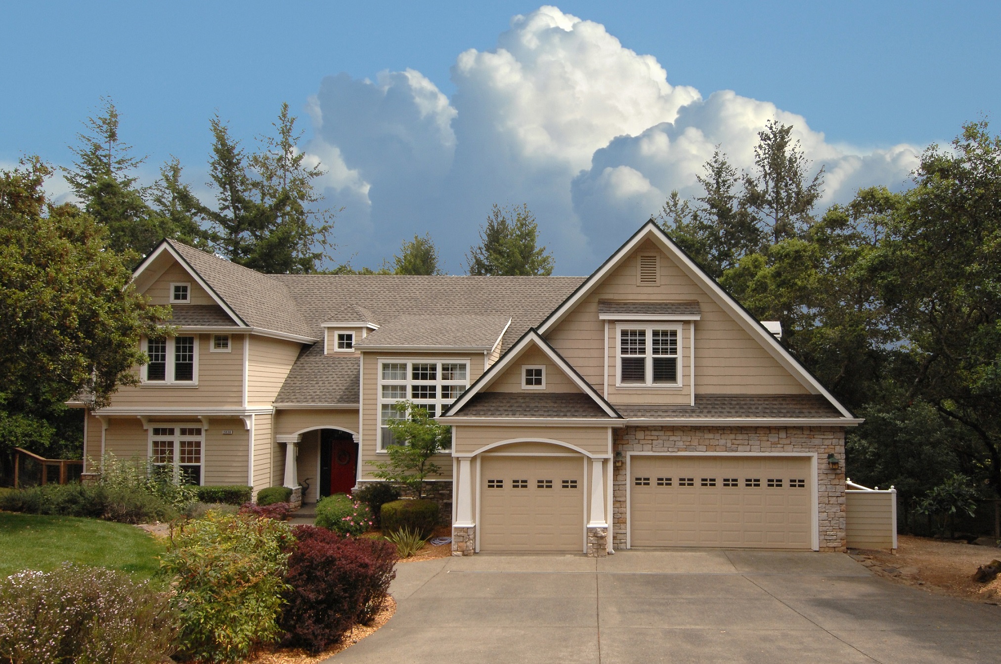 2836 Canyonside Dr.