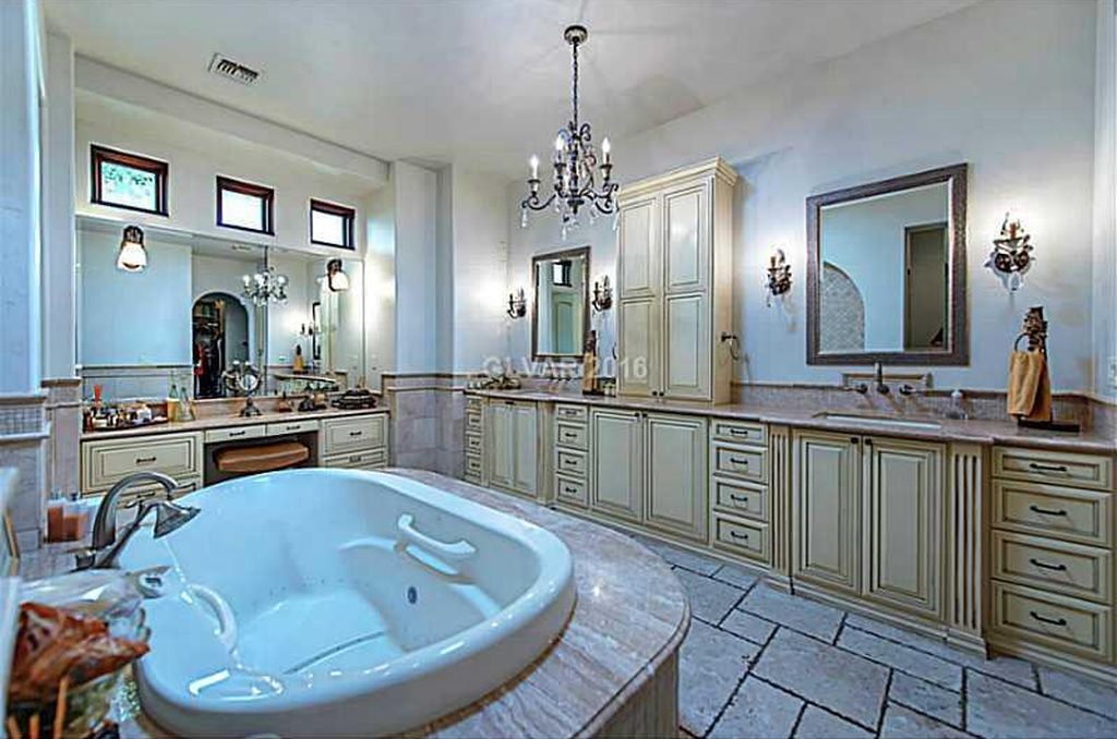 2931 Brighton Creek Court