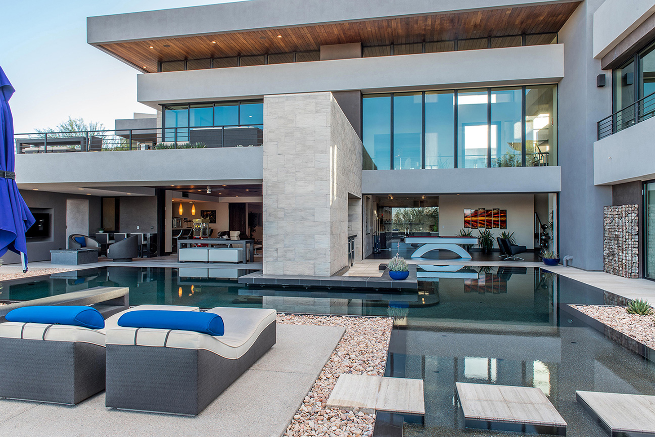 19 Hawk Ridge