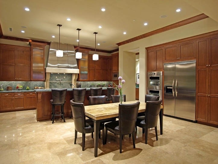 38 Hawk Ridge Dr
