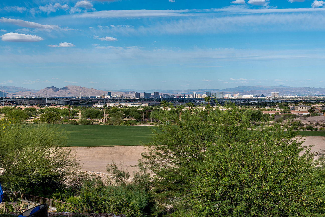 19 Hawk Ridge