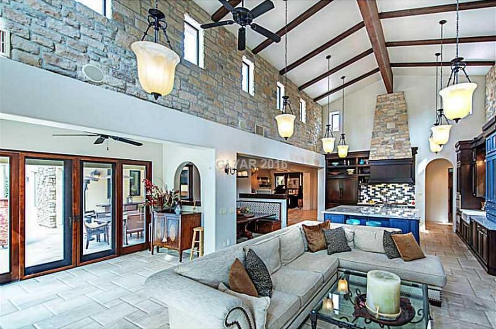 2931 Brighton Creek Court