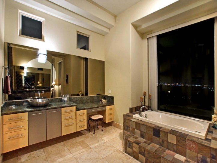 1569 Foothills Village Dr