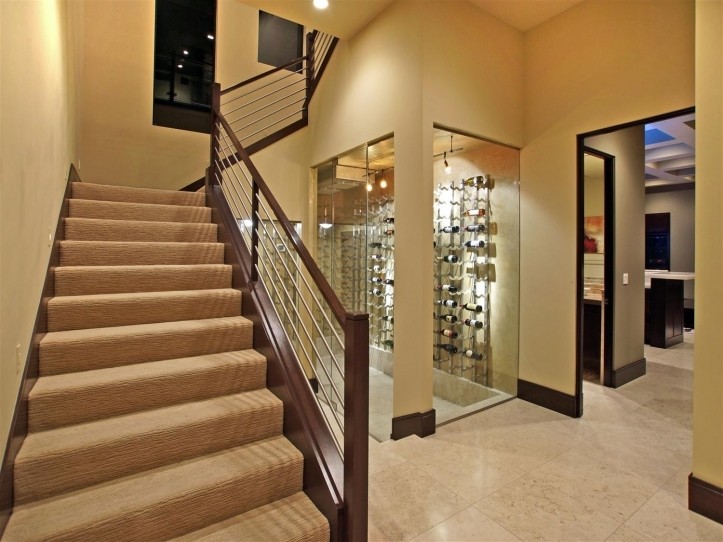 50 Meadowhawk Lane