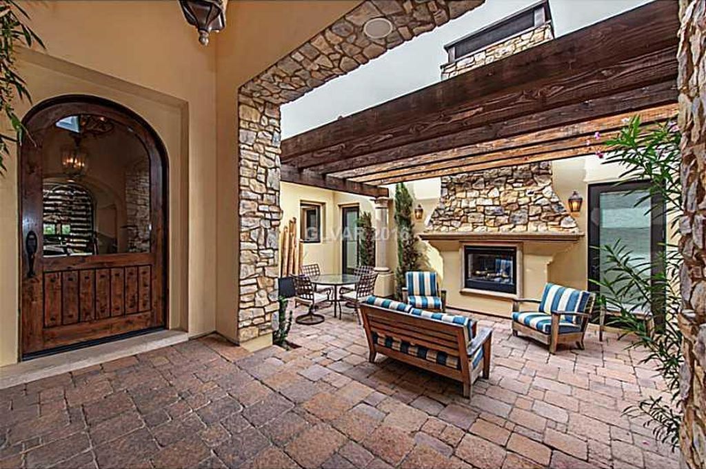 2931 Brighton Creek Court