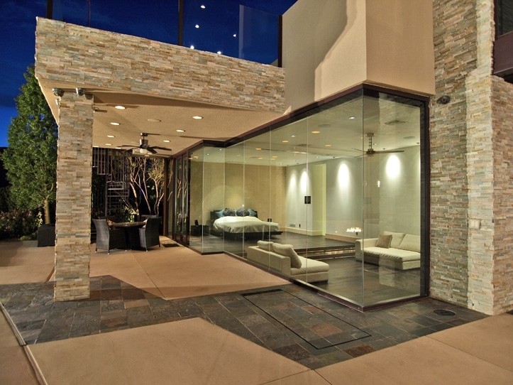 27 Skybird Court