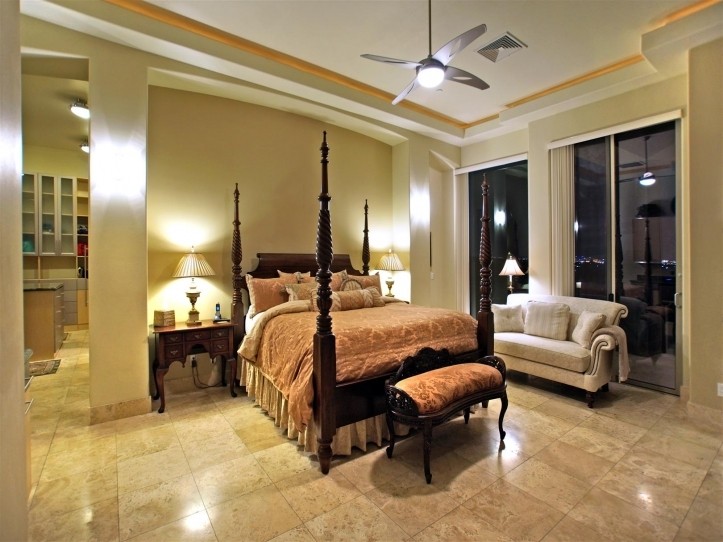 1569 Foothills Village Dr