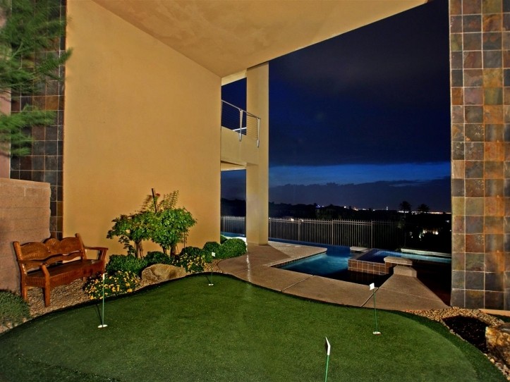1569 Foothills Village Dr