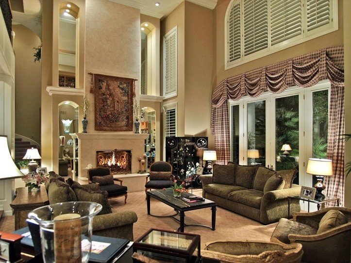 1905 Redbird Drive