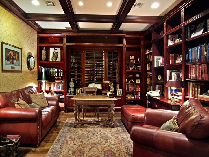 1905 Redbird Drive
