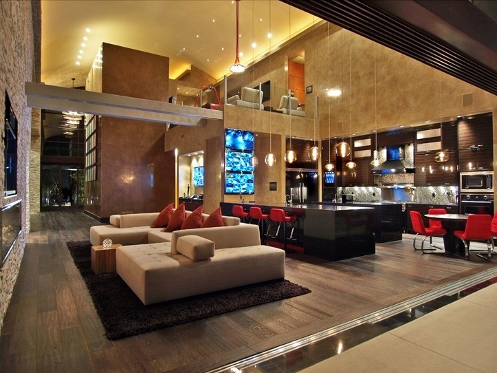 27 Skybird Court