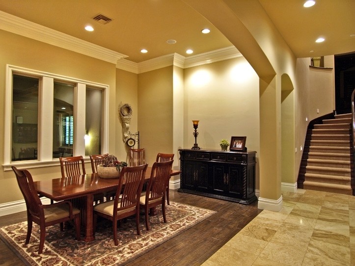 32 Skybird Court