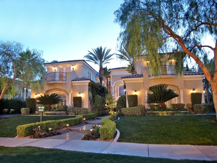 1905 Redbird Drive