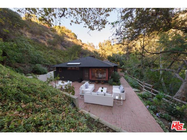 2265 Nichols Canyon