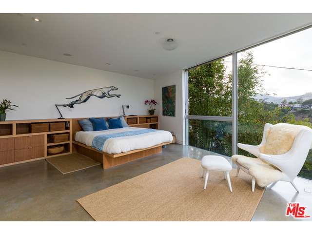 515 Mount Holyoke