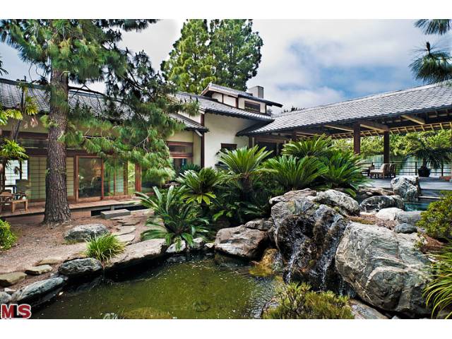 914 Hartford Way