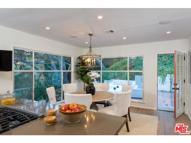 2265 Nichols Canyon