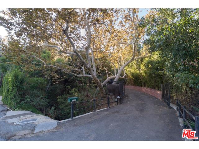 2265 Nichols Canyon