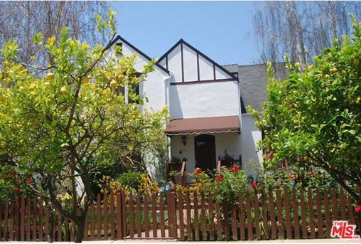 1551 Glenville Drive
