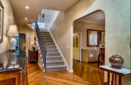 320 S. Roxbury Drive