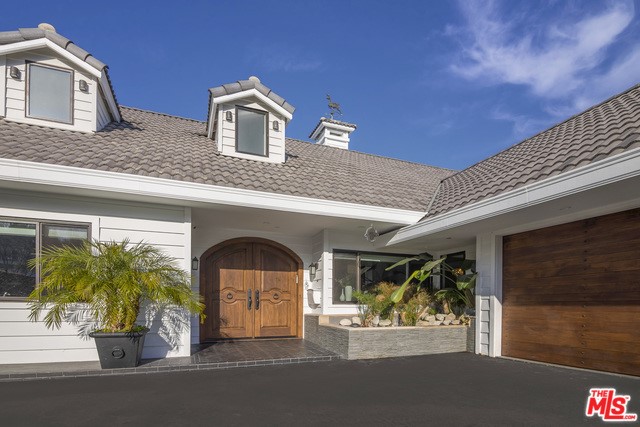472 S. Spalding Drive