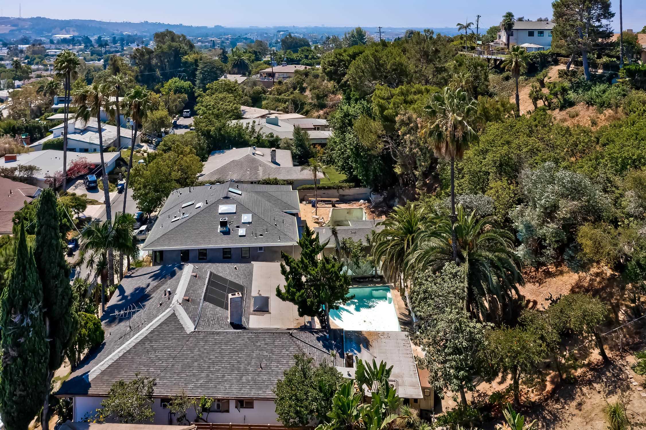 2839 Anchor Ave