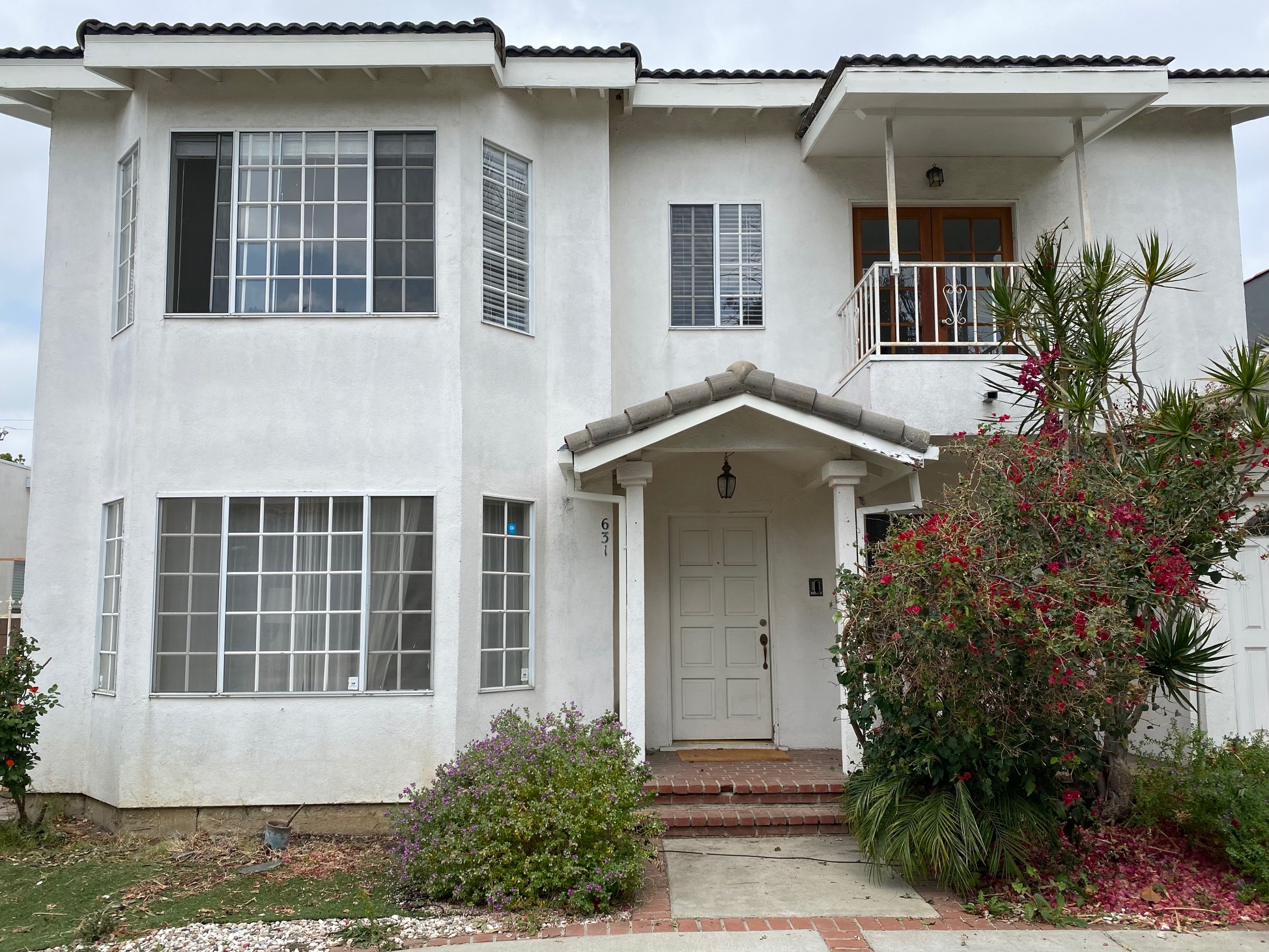 631 - 633 N. Kilkea Drive