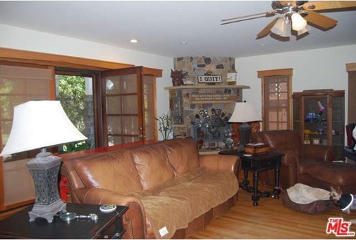 1551 Glenville Drive