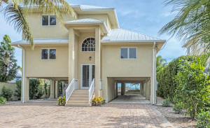 875 E Shore Dr