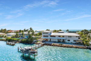 14 E Ocean Dr