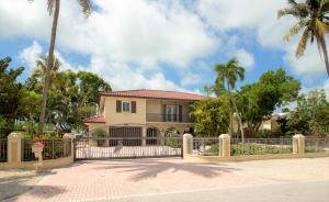 16842 E Point Dr