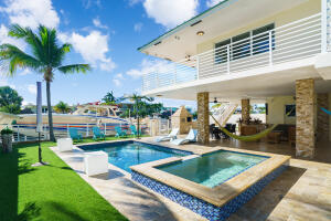 158 Bahama Ave