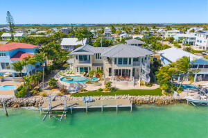 421 La Fitte Rd