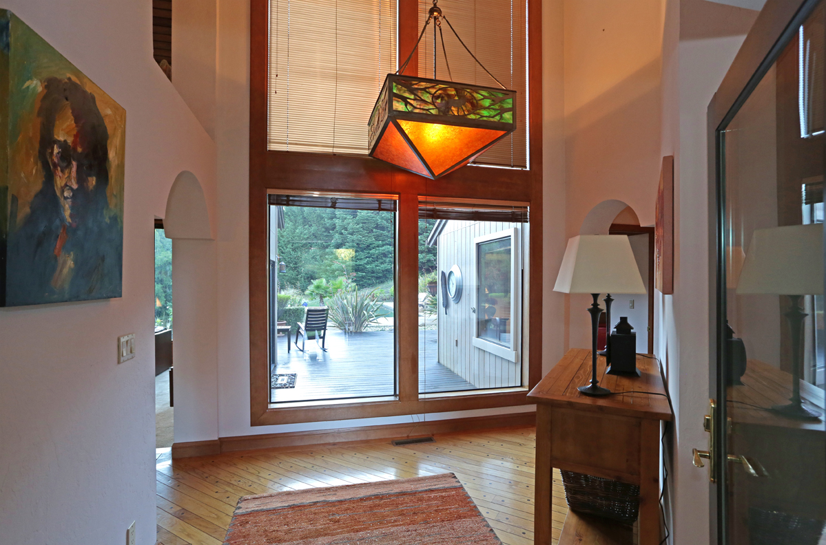 1115 Bohemian Lane