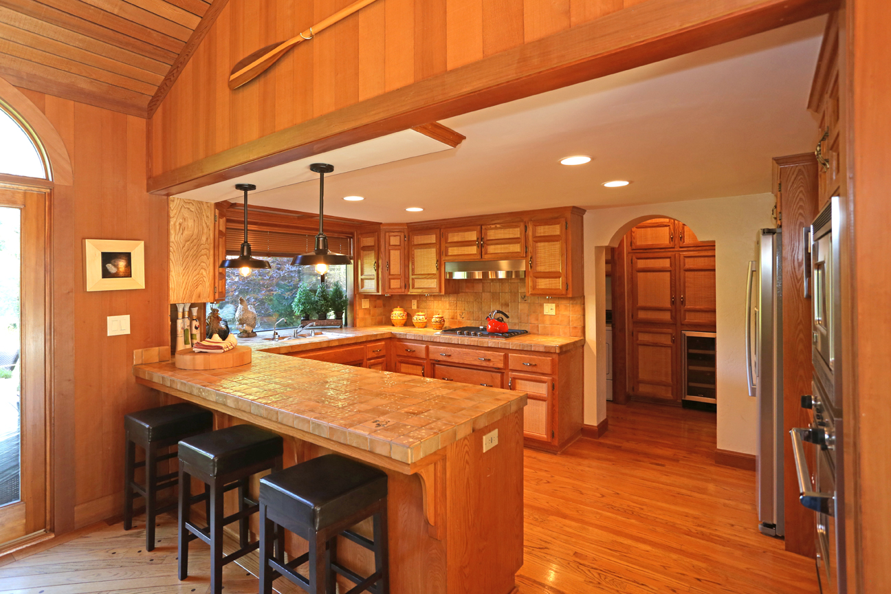 1115 Bohemian Lane
